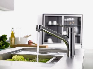 Hansgrohe Talis S Tek kollu eviye bataryası 170, çekilebilir el duşu ile